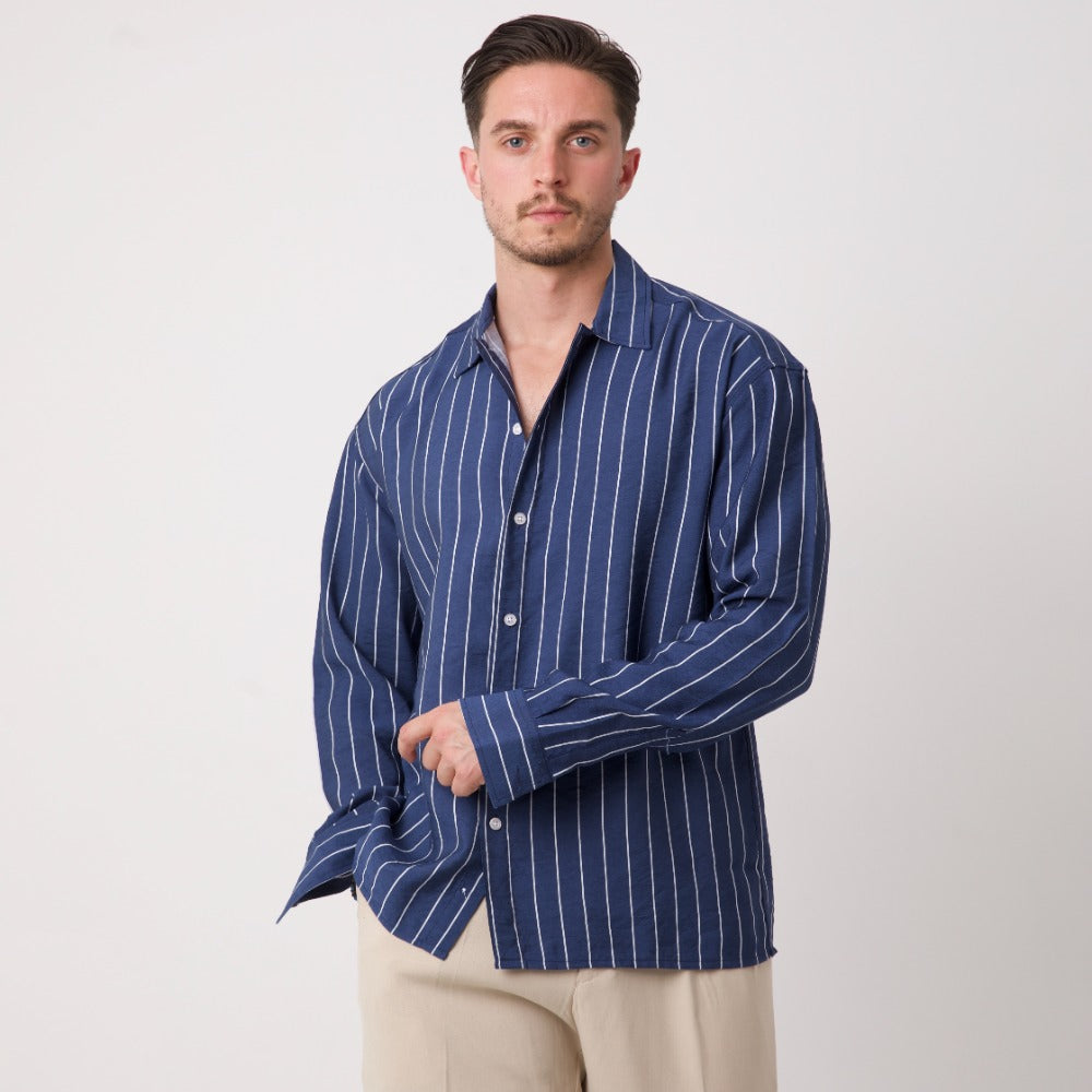 Lacivert Çizgili Erkek Gömlek – Rahat Kesim Smart Casual