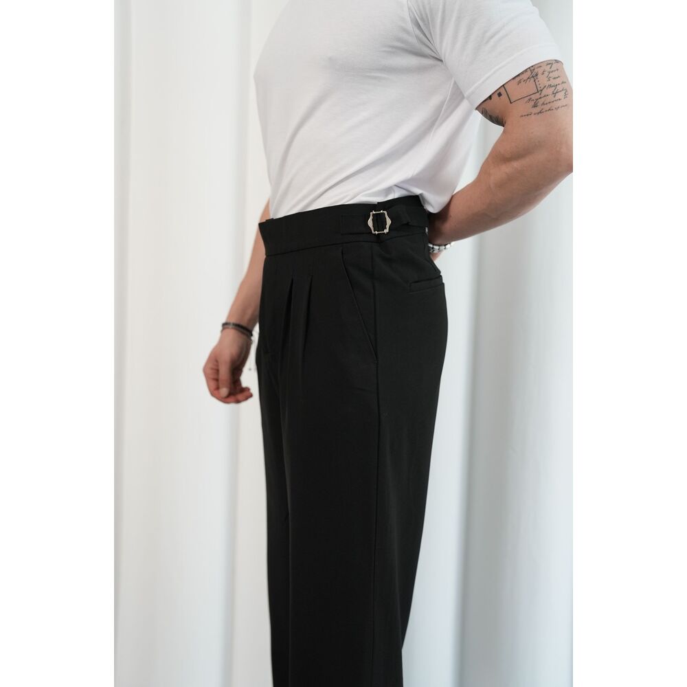 Siyah Çift Tokalı İtalyan Kesim Pileli Kumaş Pantolon