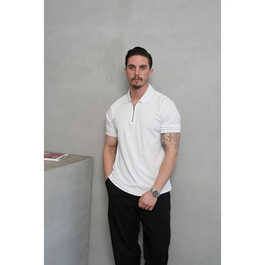 Beyaz Fermuarlı Polo Yaka Triko Tişört